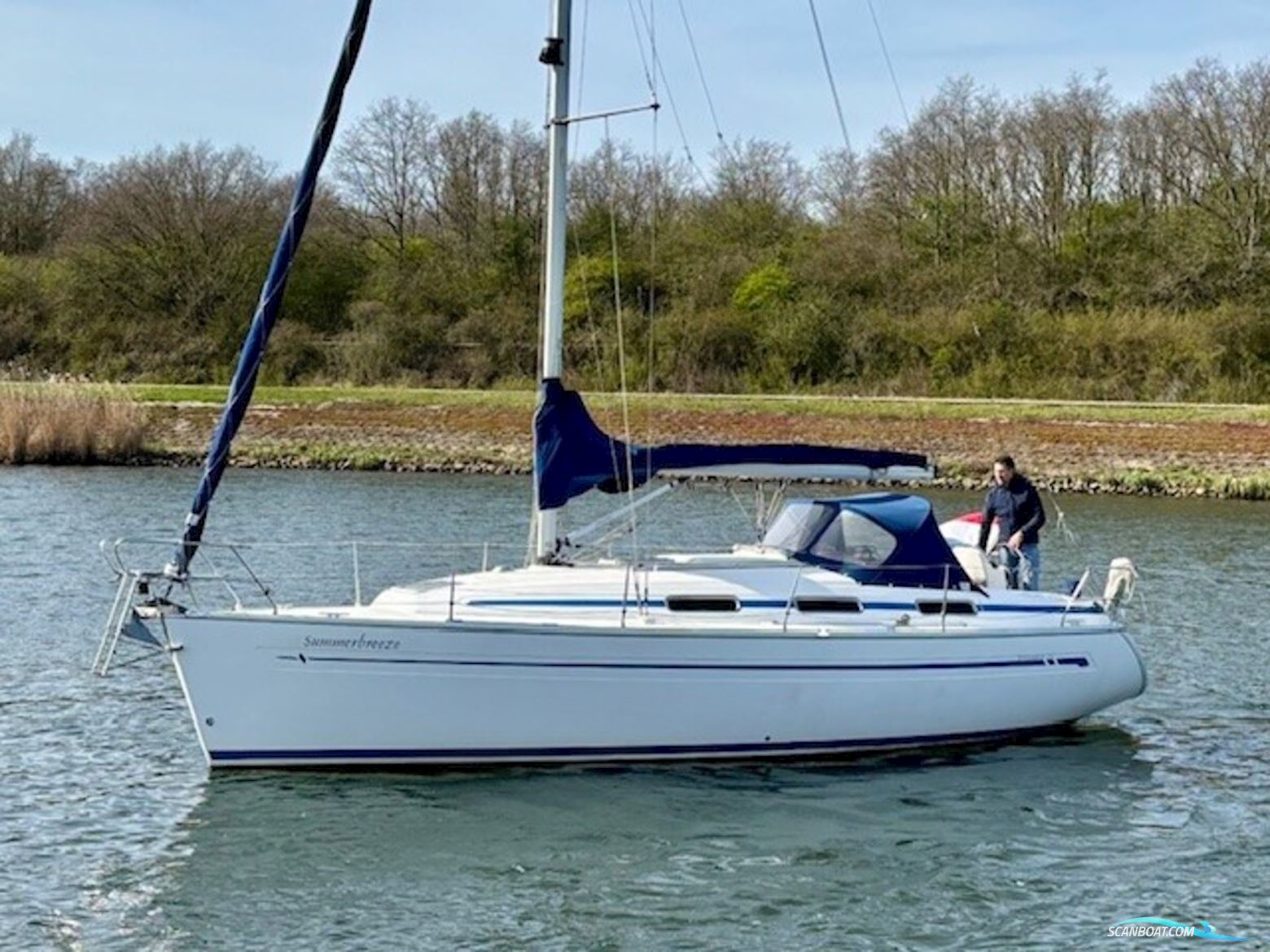 Bavaria 32