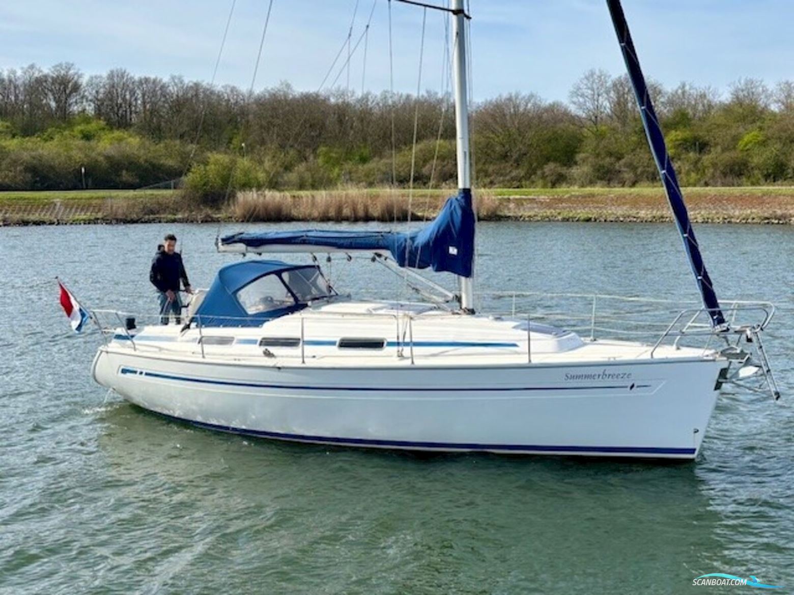 Bavaria 32