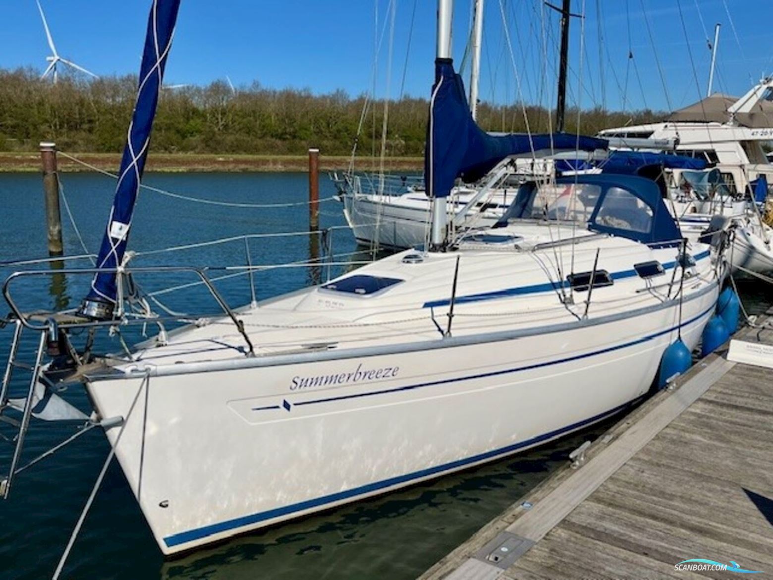 Bavaria 32