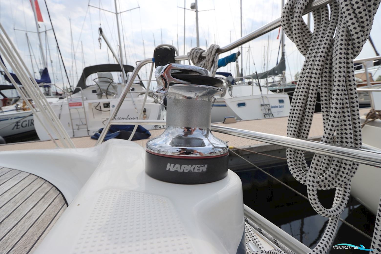 Bavaria 32