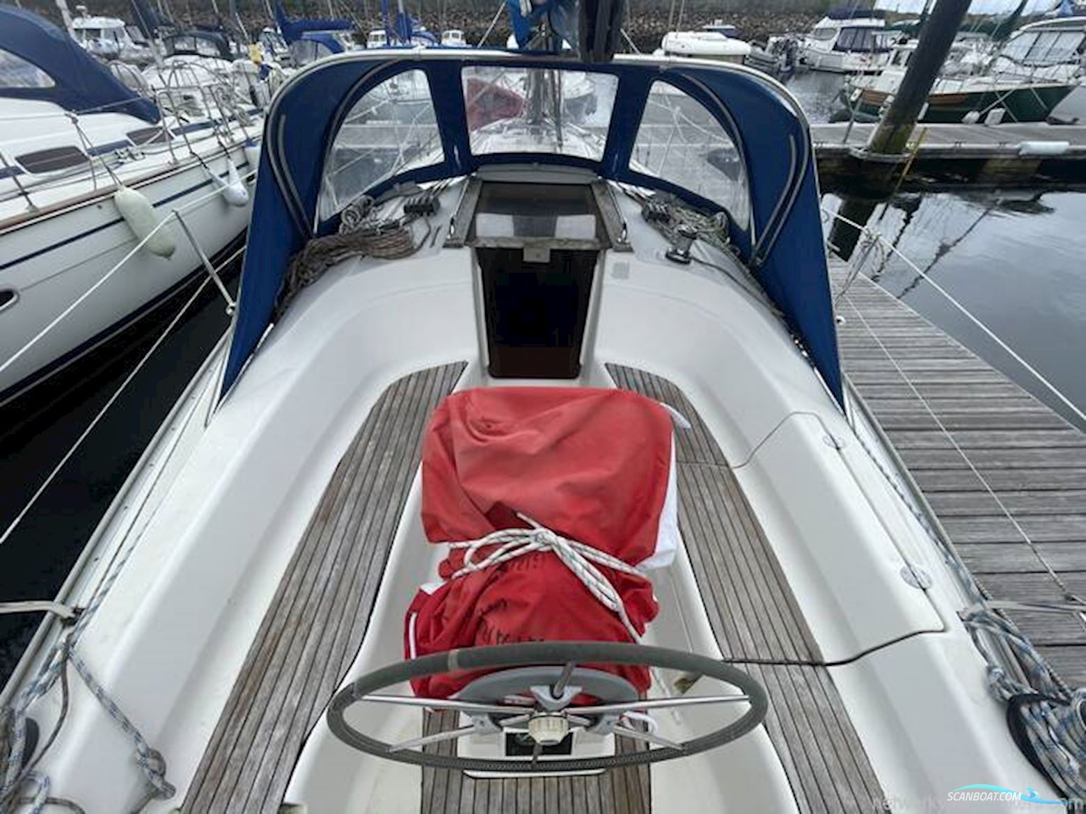 Bavaria 32