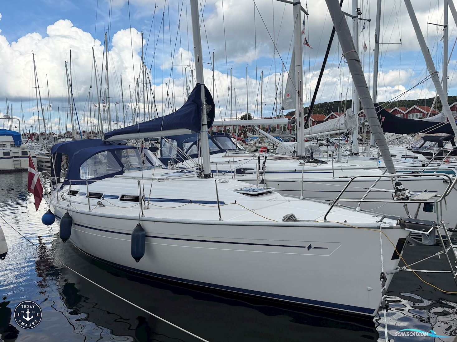 Bavaria 32