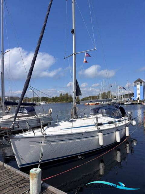 Bavaria 34-3 Cruiser Zeilboten 2000, met Volvo Penta MD20 motor, Denemarken