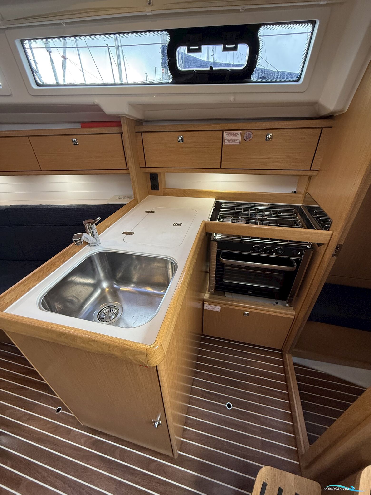 Bavaria 34 Cruiser Style