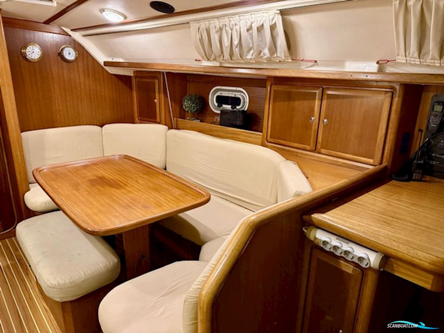 Bavaria 35 Holiday