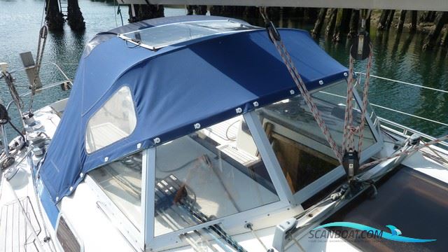 Bavaria 350 Lagoon