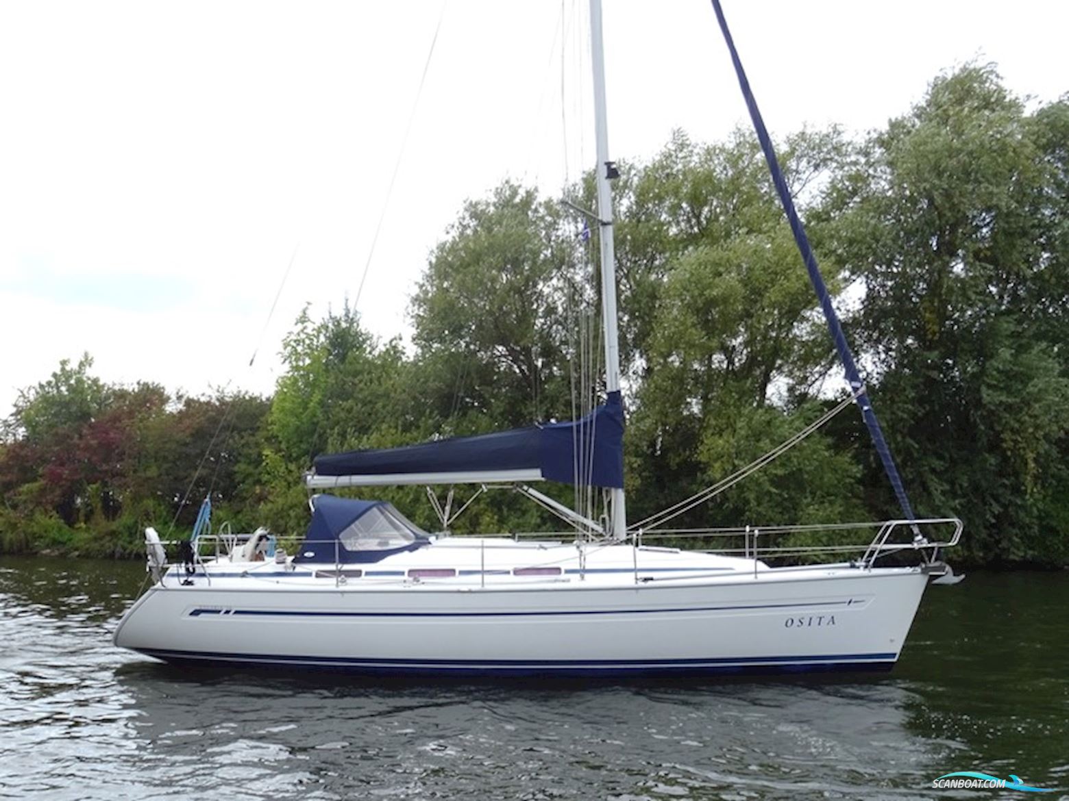 Bavaria 36-3 Zeilboten 2002, met Volvo Penta MD2023  motor, The Netherlands