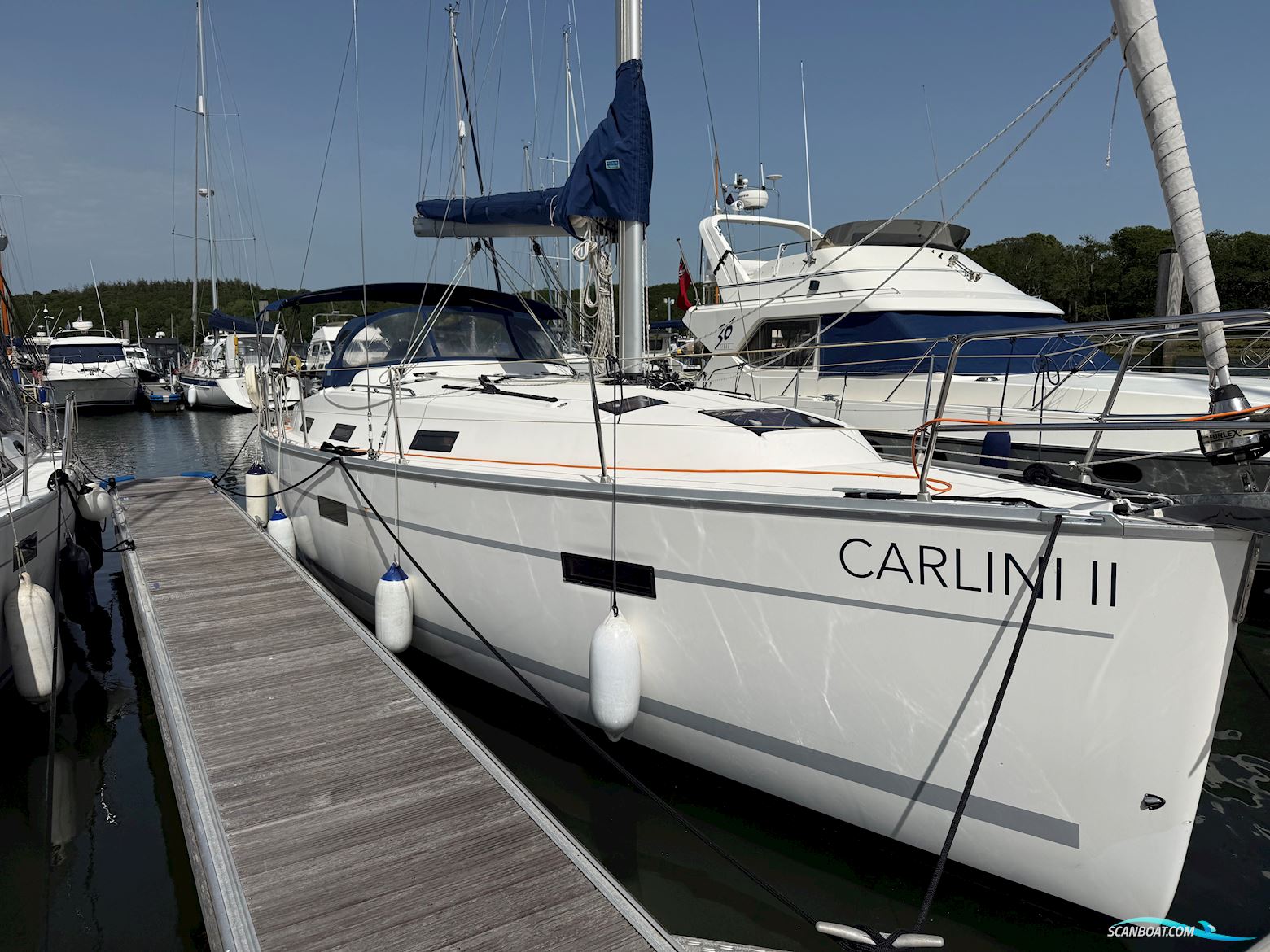 Bavaria 36 Cruiser Zeilboten 2011, met Volvo Penta motor, United Kingdom