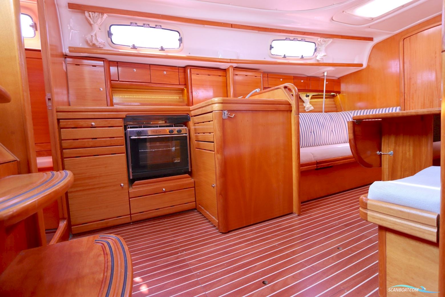 Bavaria 37-2 C