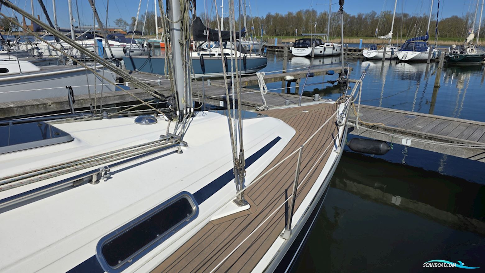 Bavaria 37-2