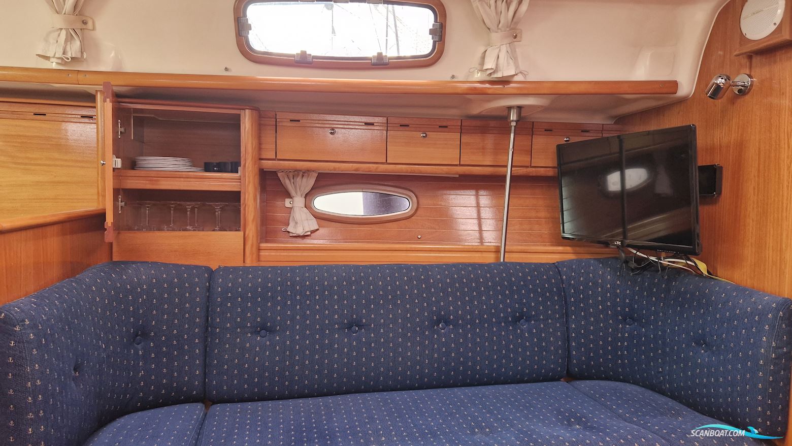 Bavaria 37 Cruiser