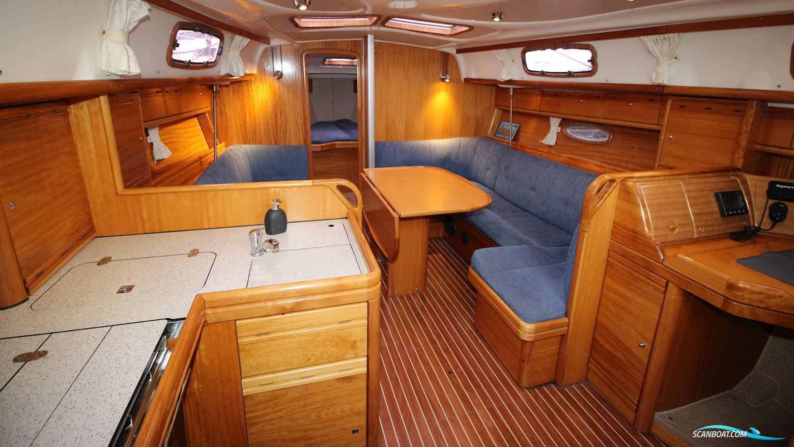 Bavaria 37 Cruiser