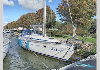 Bavaria 37 Exclusive Zeilboten 1996, met Volvo Penta motor, The Netherlands