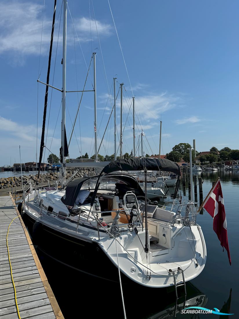 Bavaria 37 Queen Line