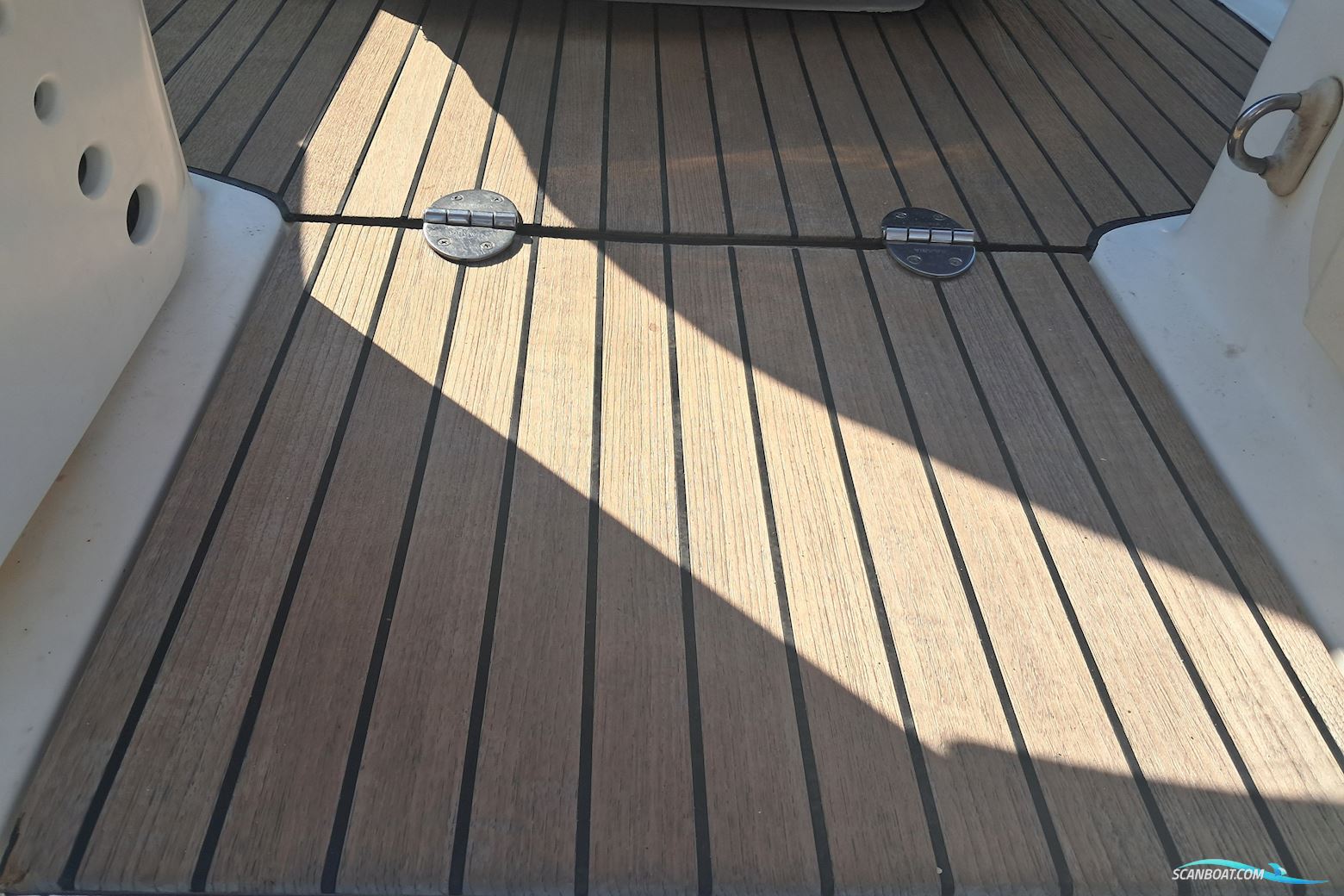 Bavaria 37