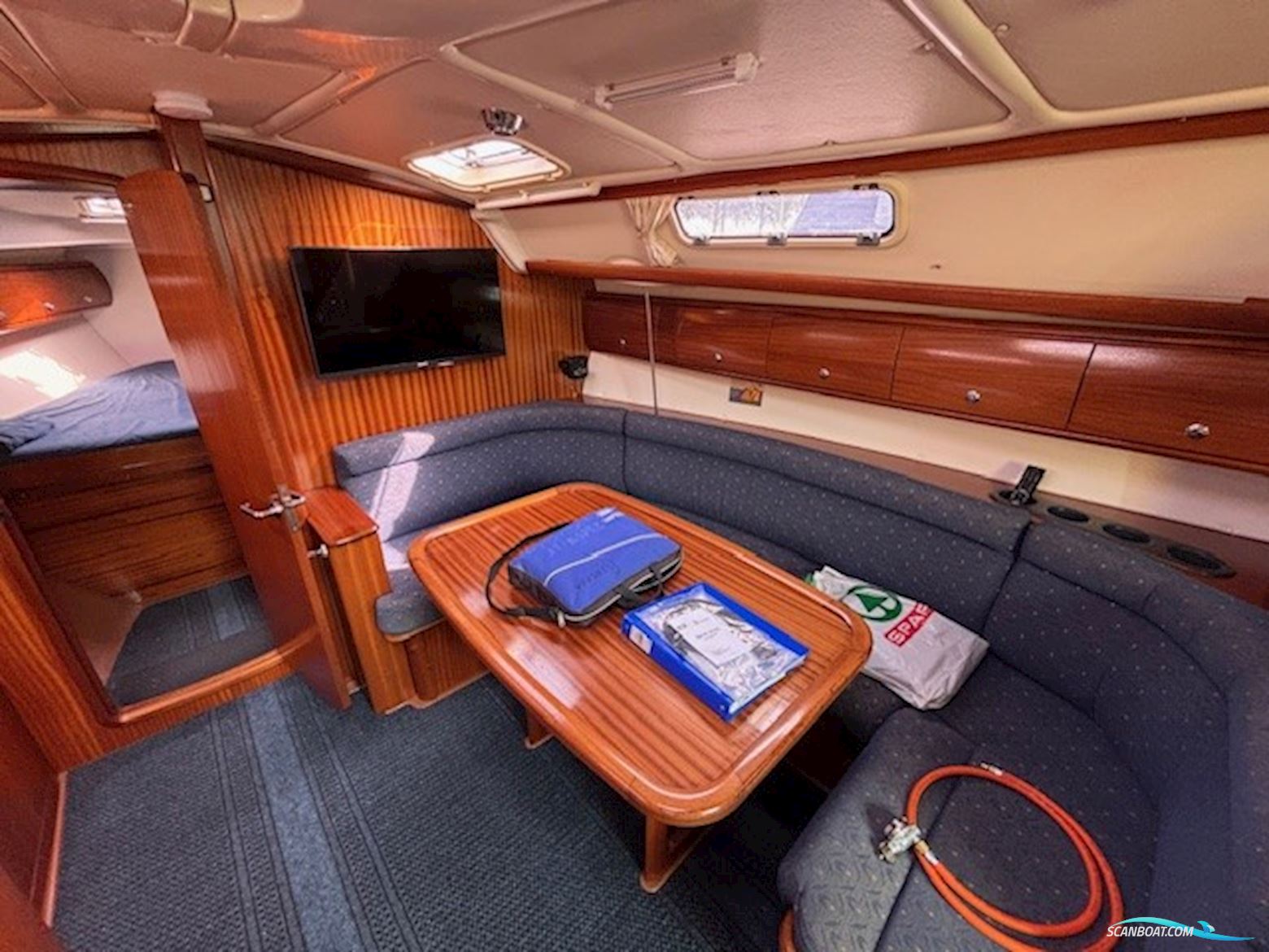 Bavaria 38-2