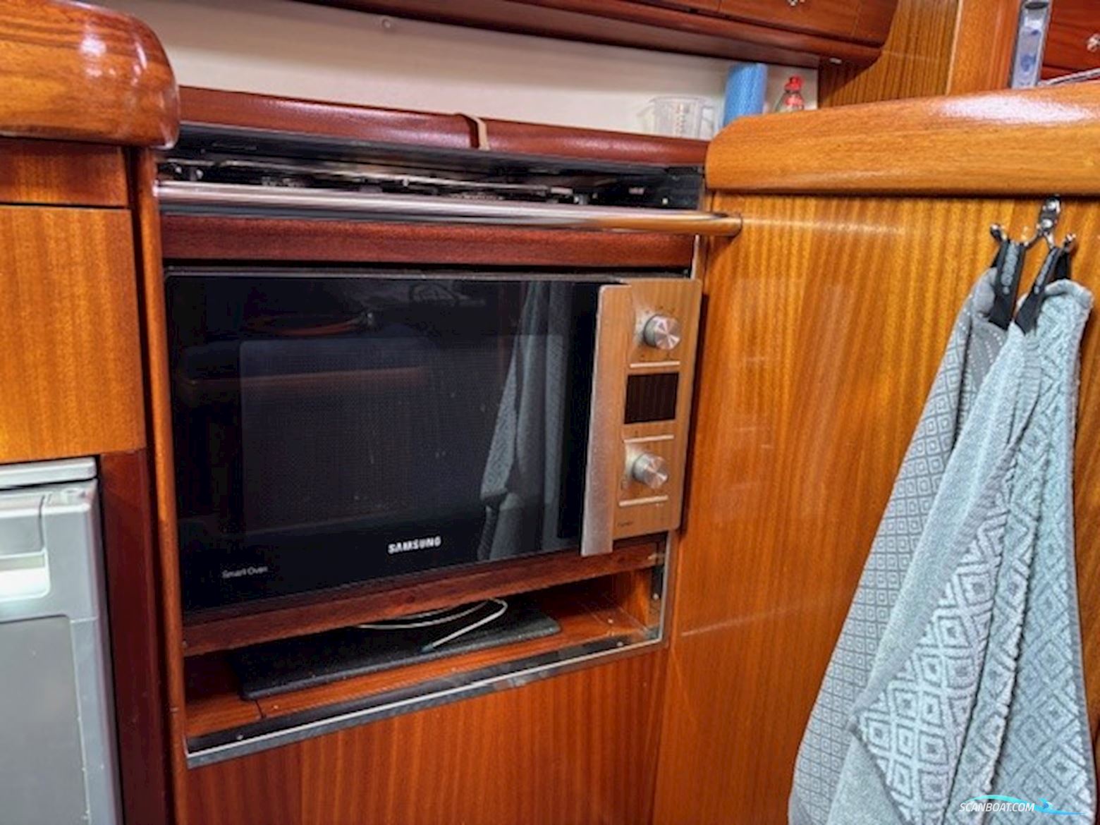 Bavaria 38-2