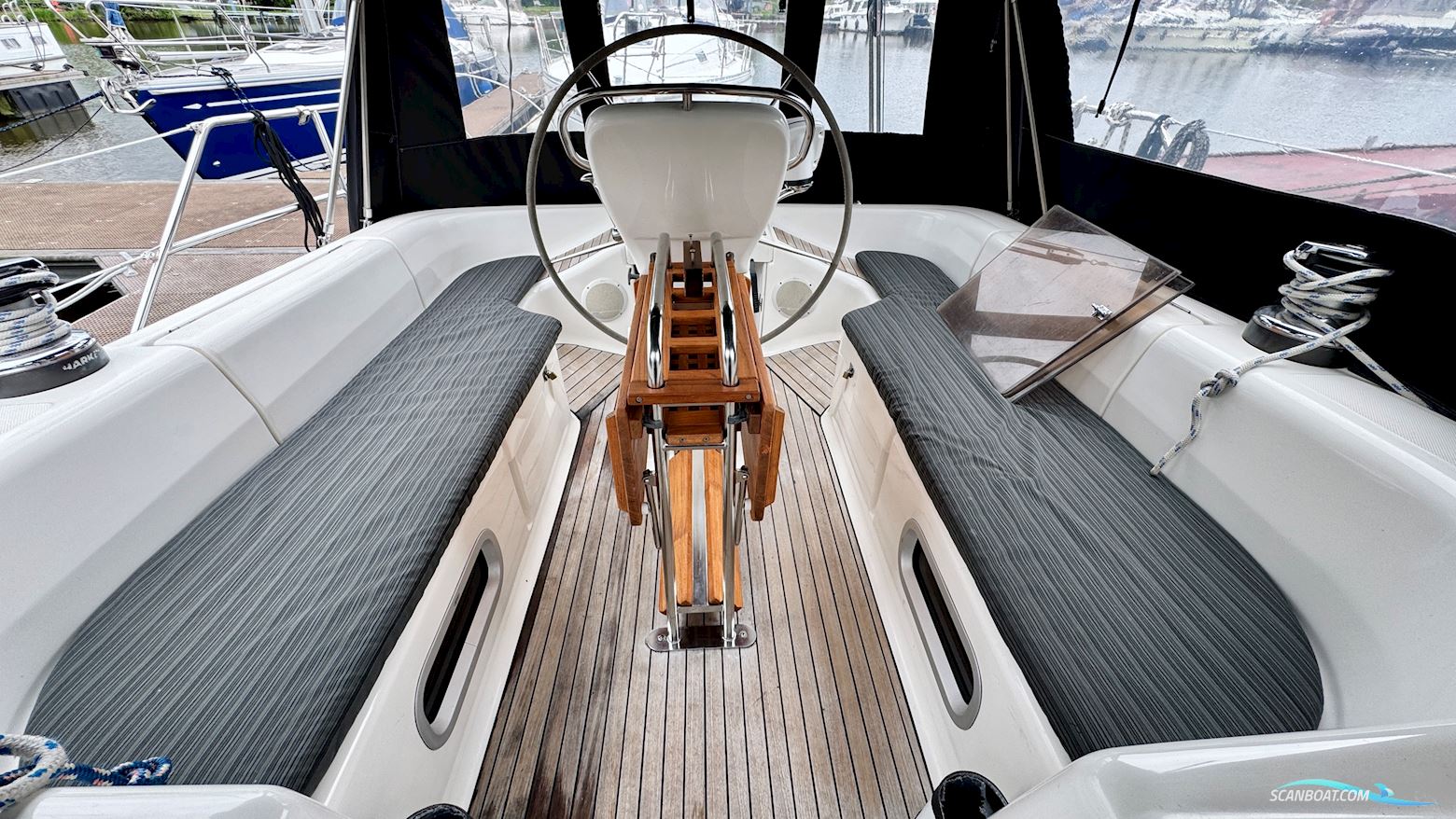 Bavaria 38 Holiday