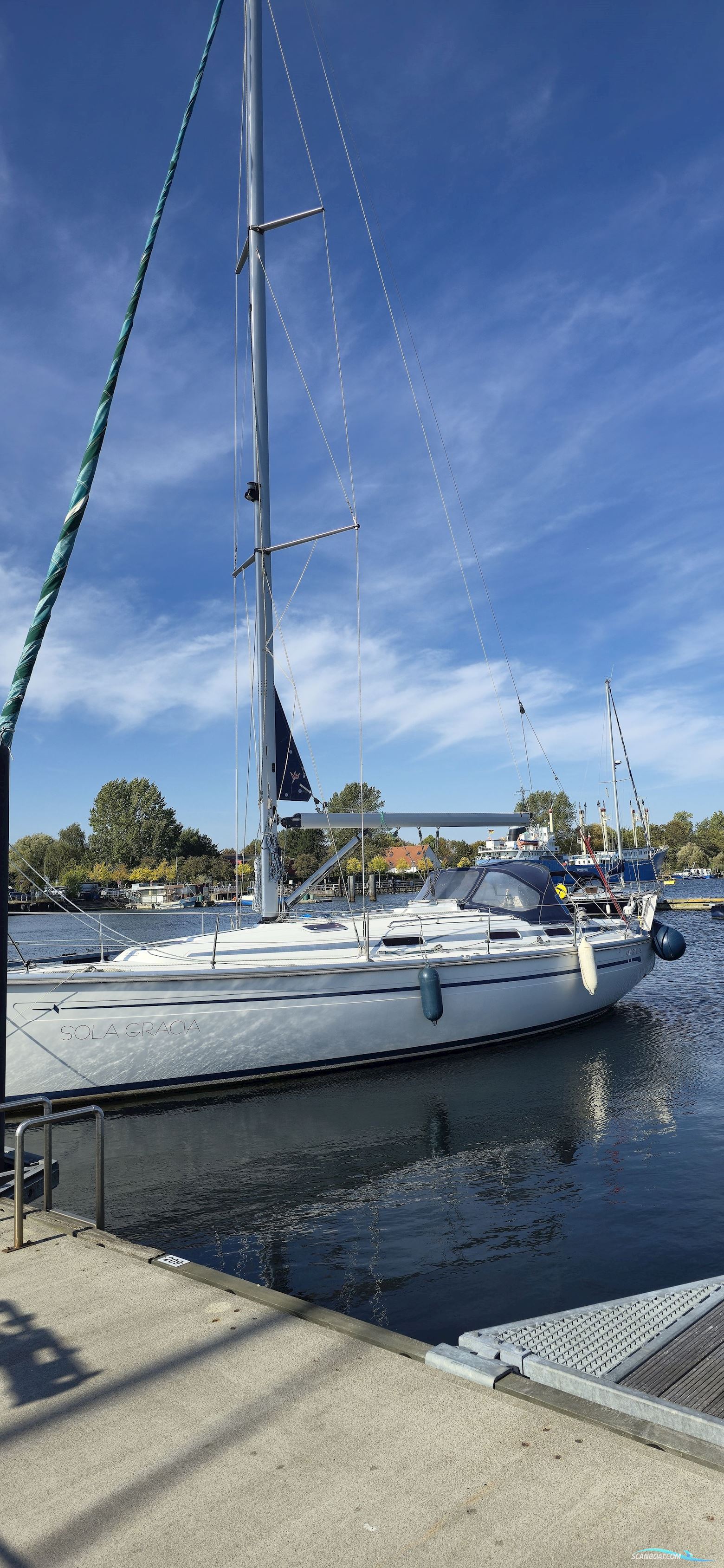 Bavaria 38 mit Liegeplatz und Winterlager, Rostock