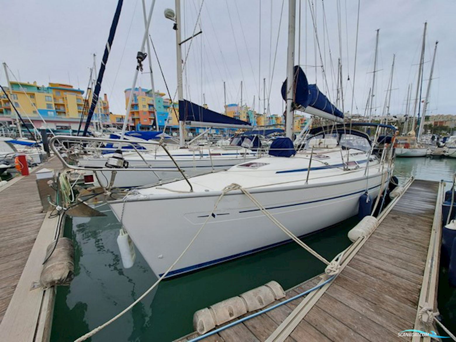 Bavaria 38