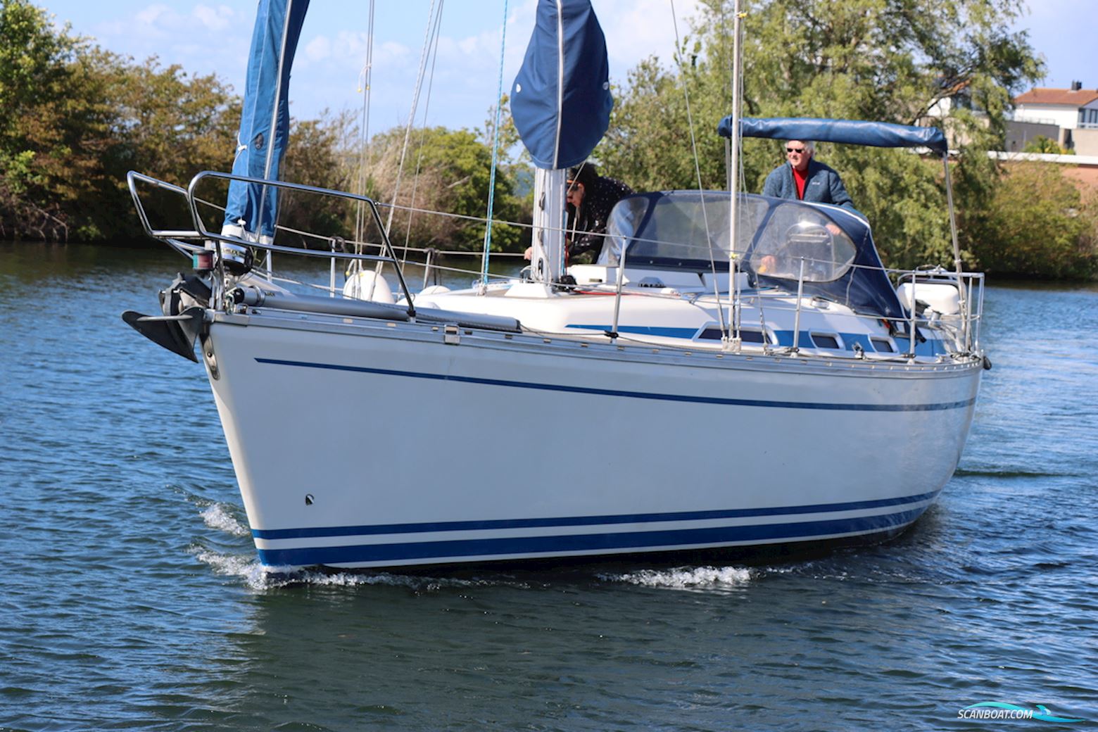 Bavaria 38