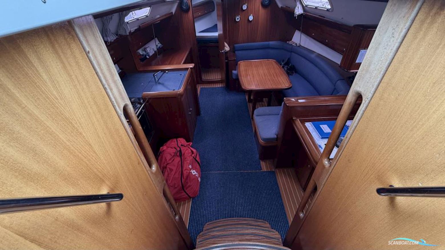 Bavaria 38