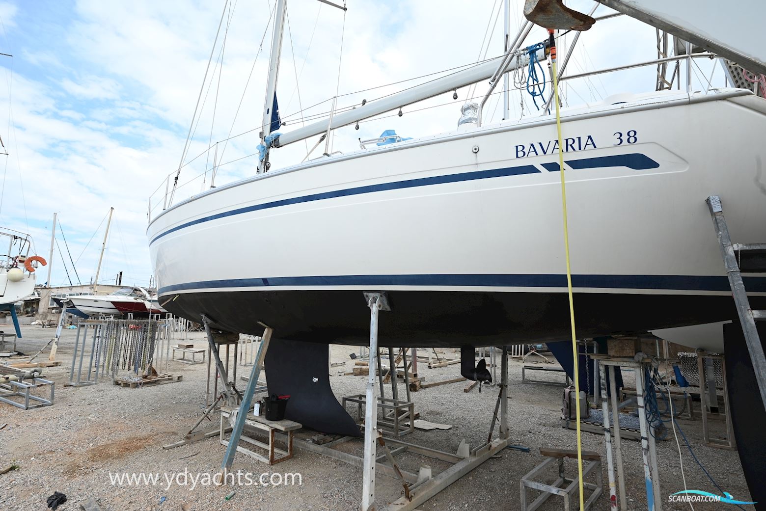 Bavaria 38
