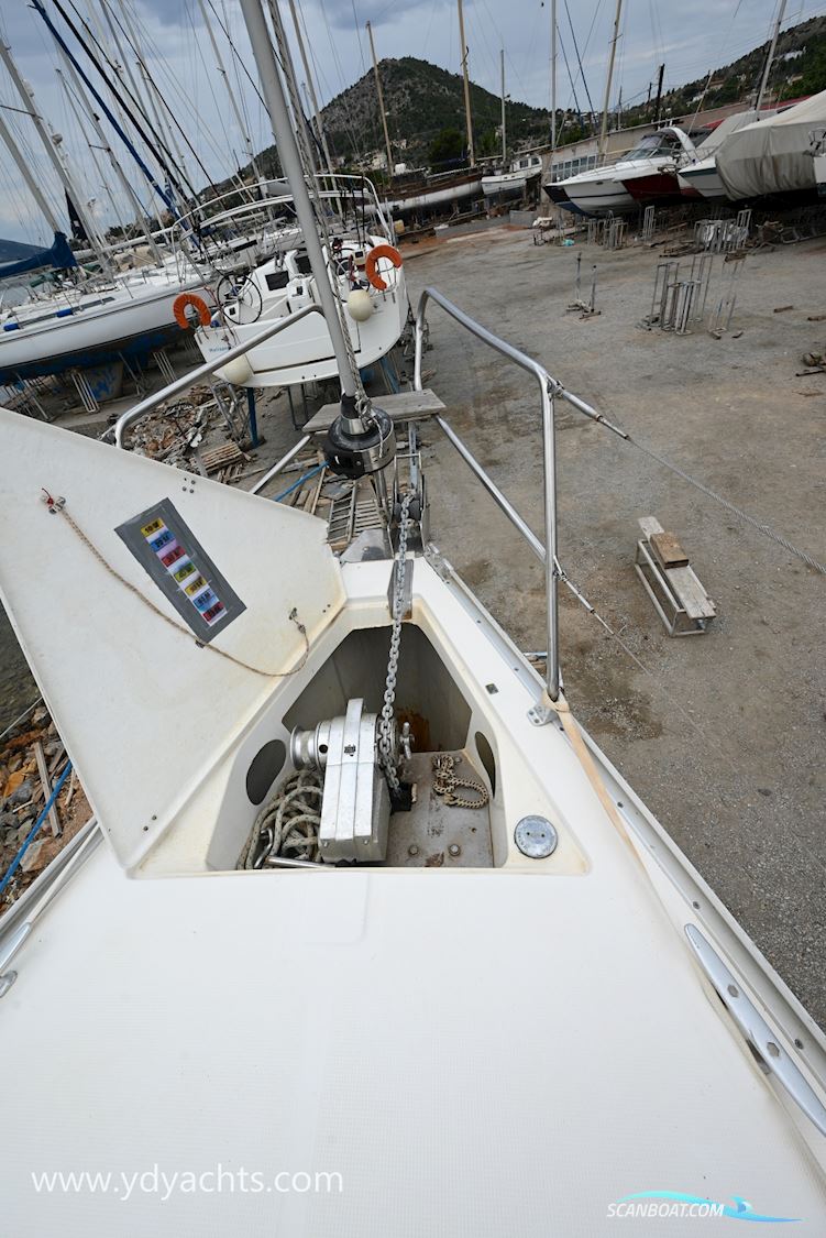 Bavaria 38