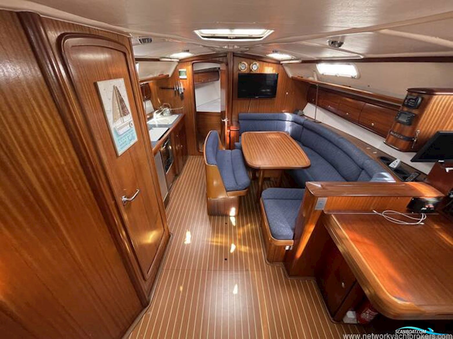 Bavaria 38