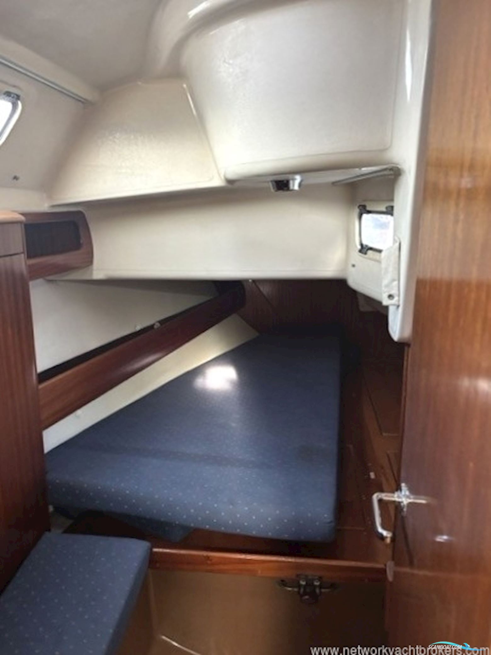 Bavaria 38
