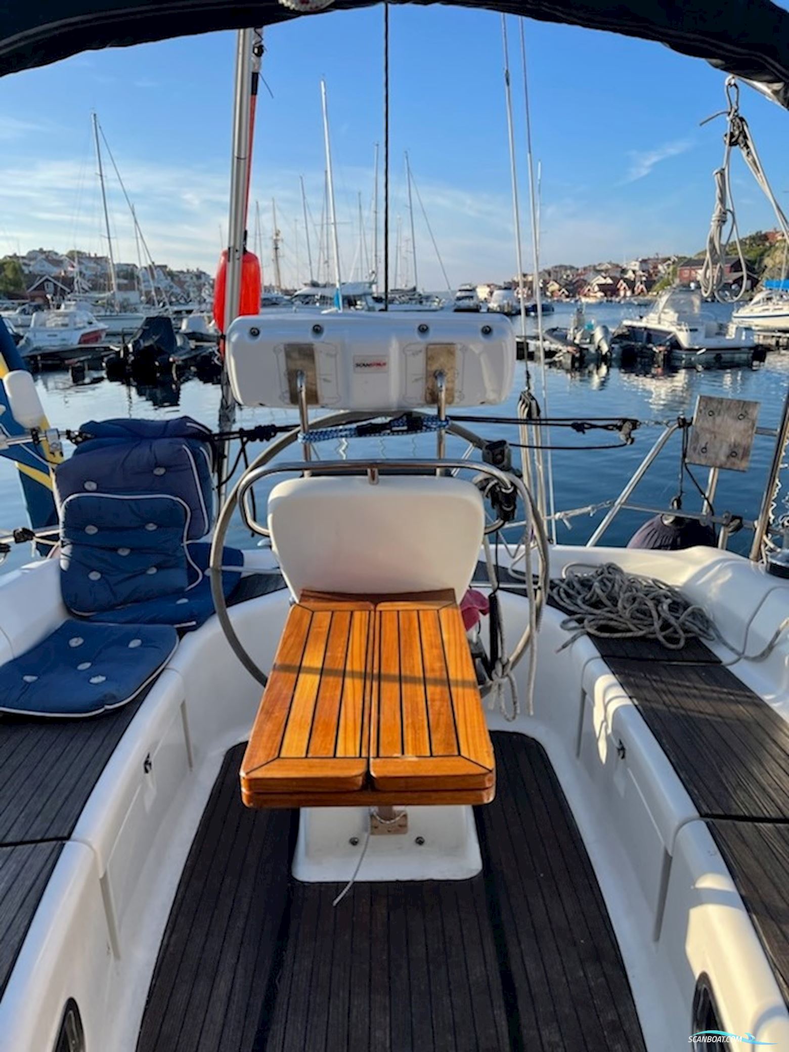 Bavaria 40