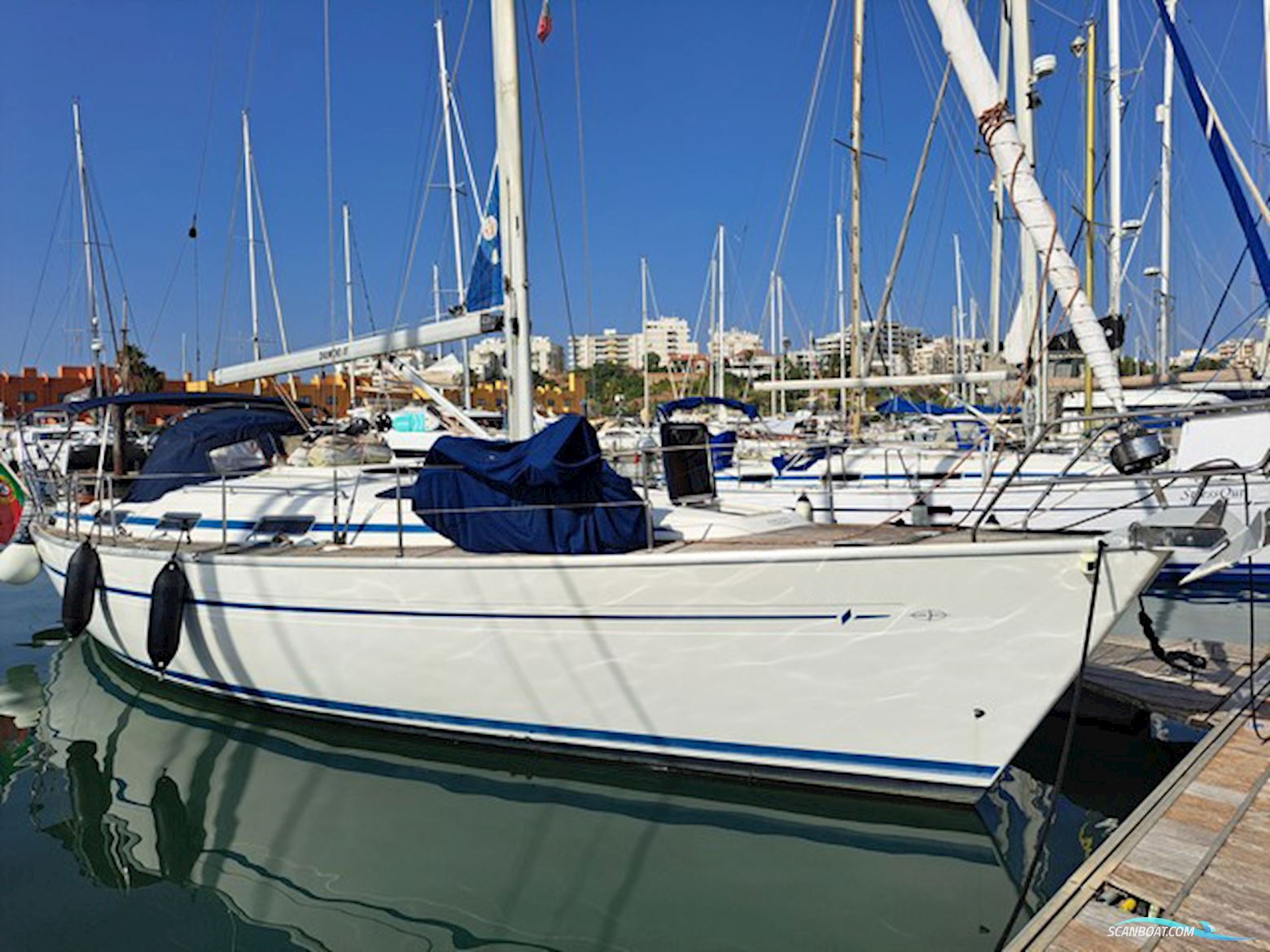 Bavaria 40