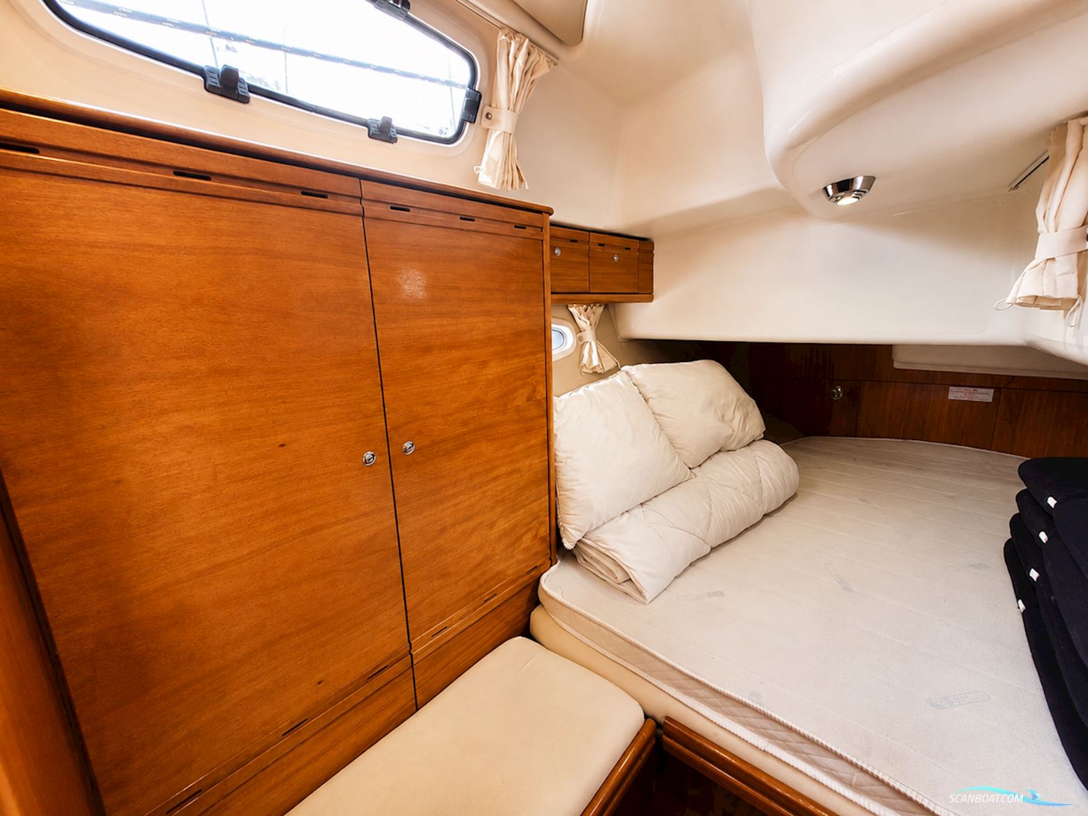 Bavaria 42-3 Custom Line