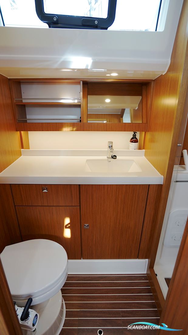 Bavaria 42 Vision