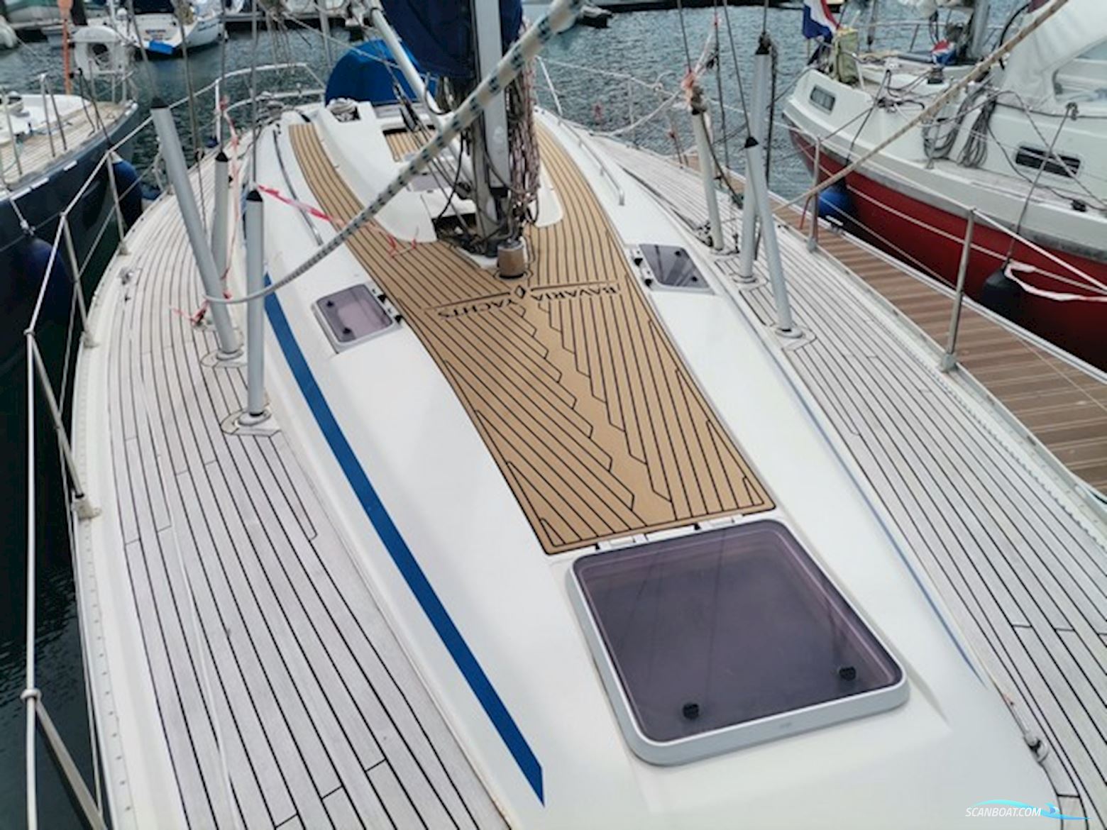 Bavaria 44