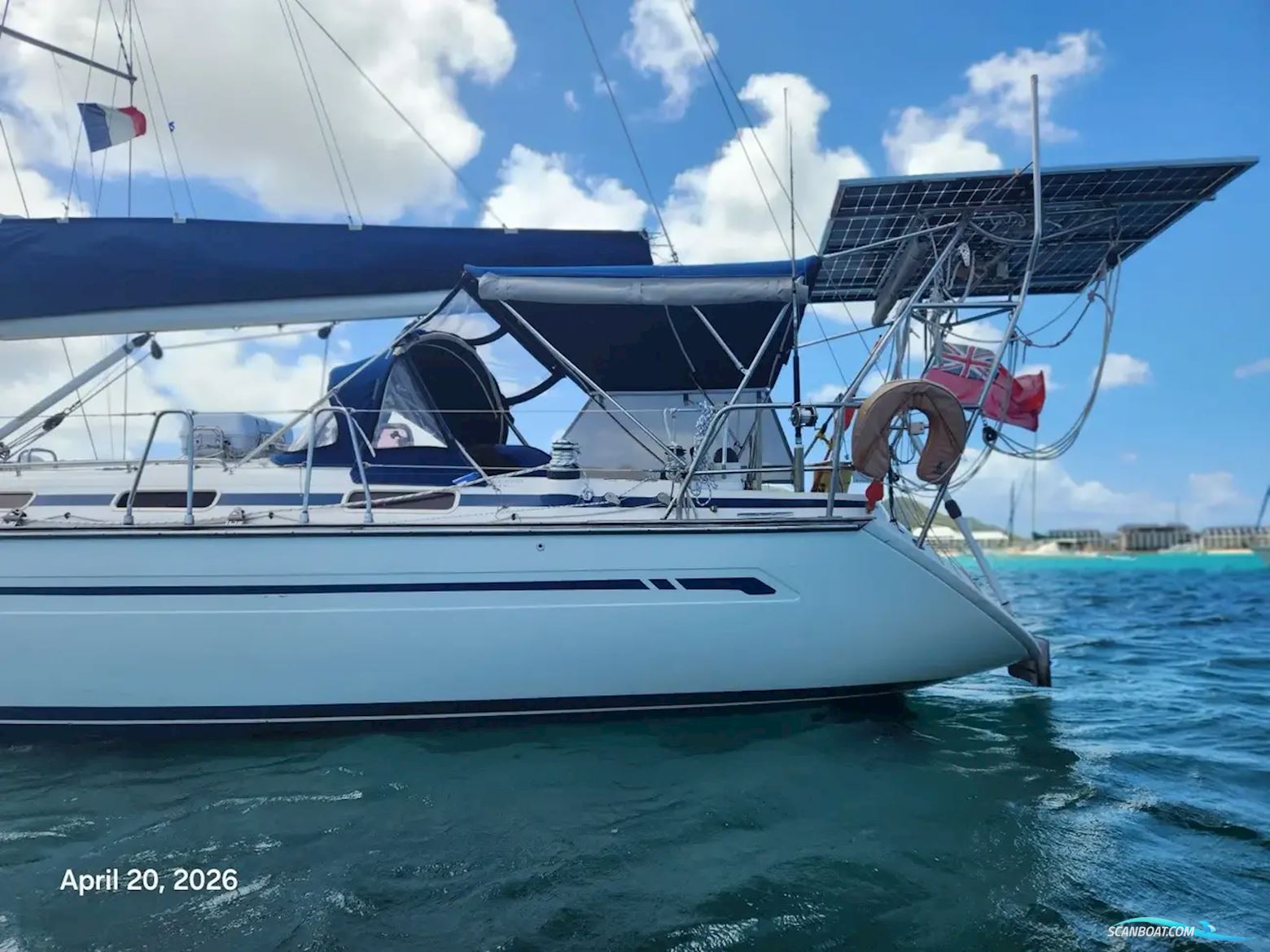 Bavaria 44