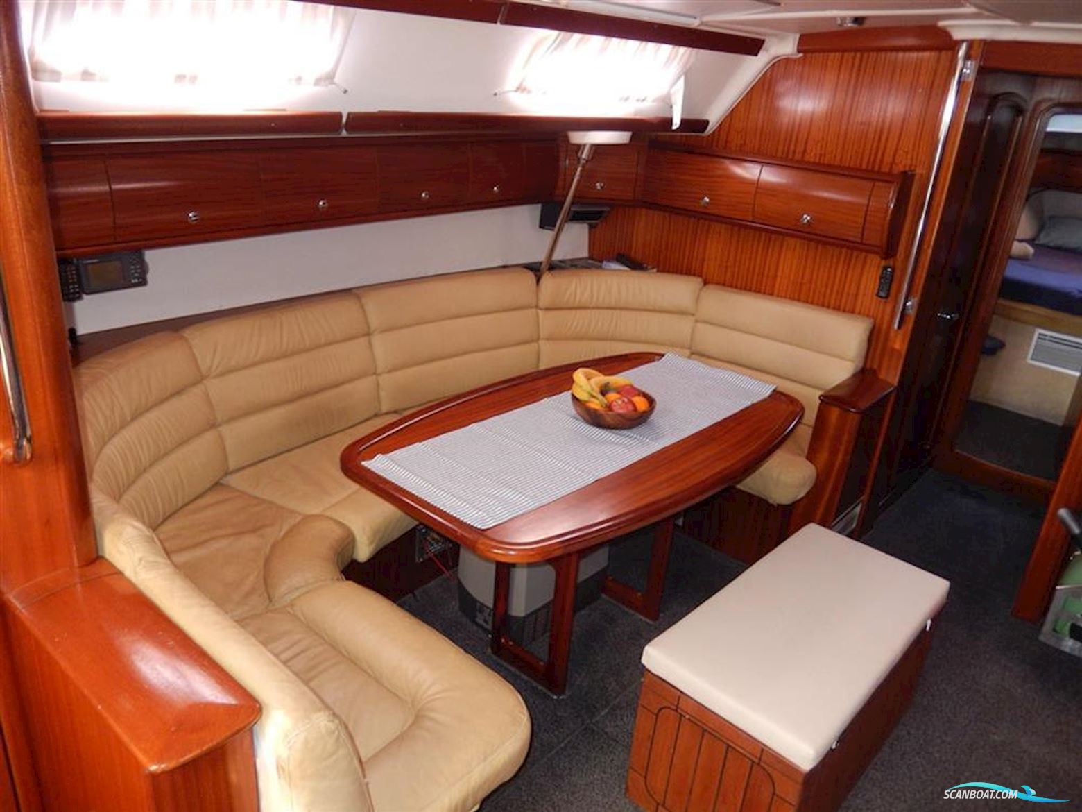 Bavaria 49