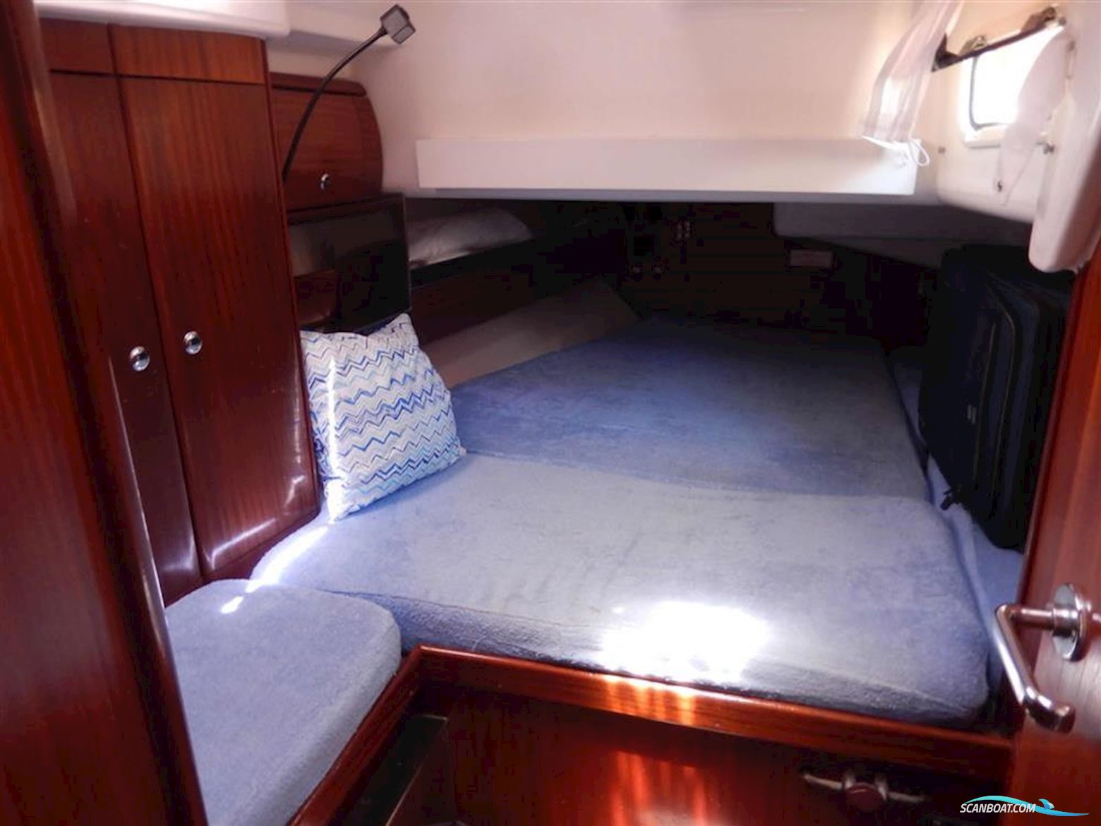 Bavaria 49