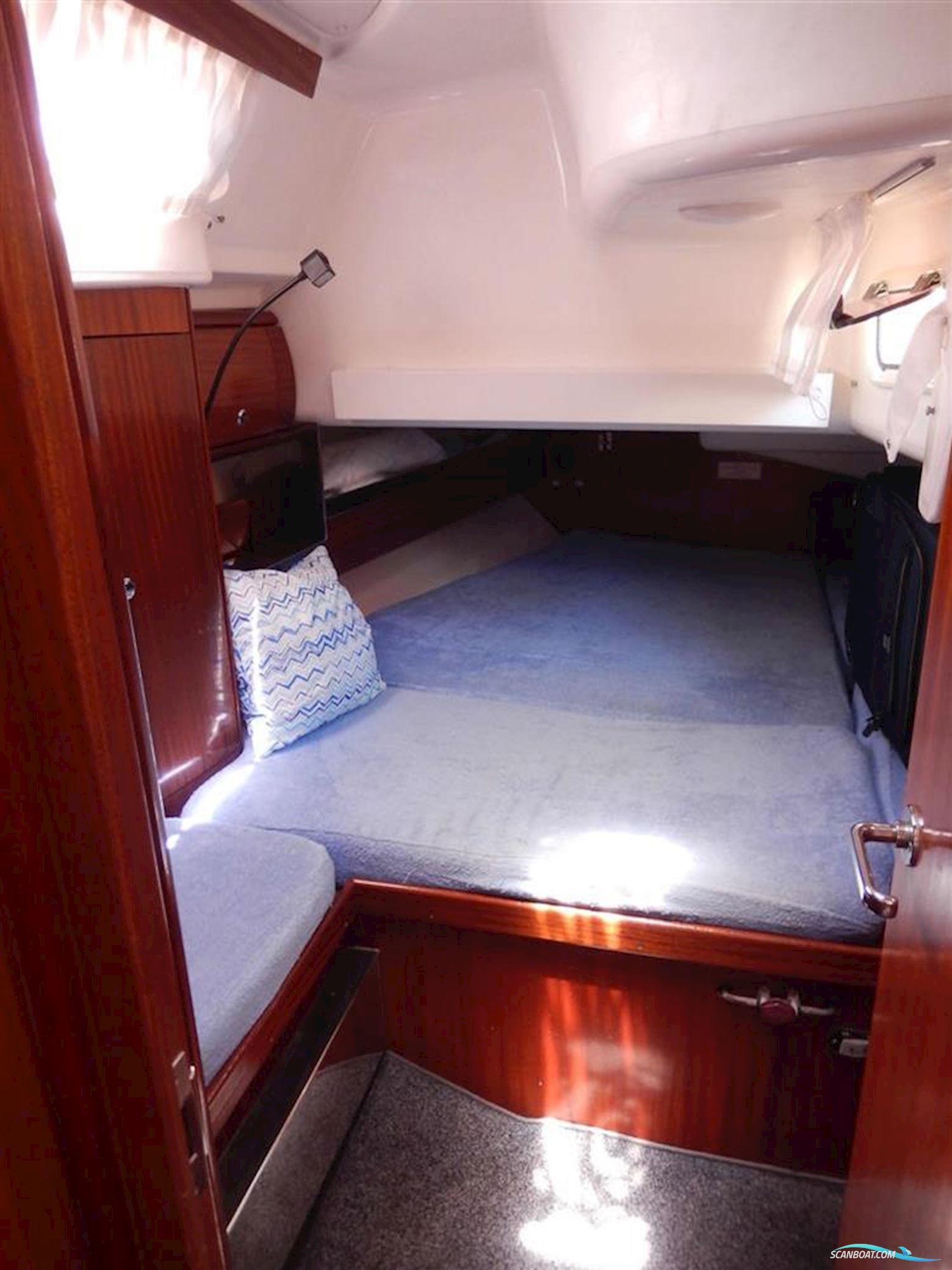 Bavaria 49