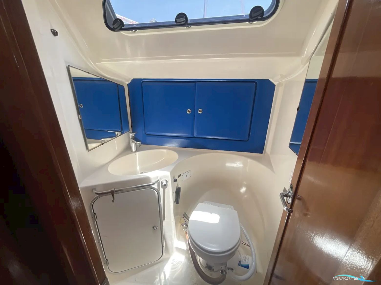 Bavaria 50