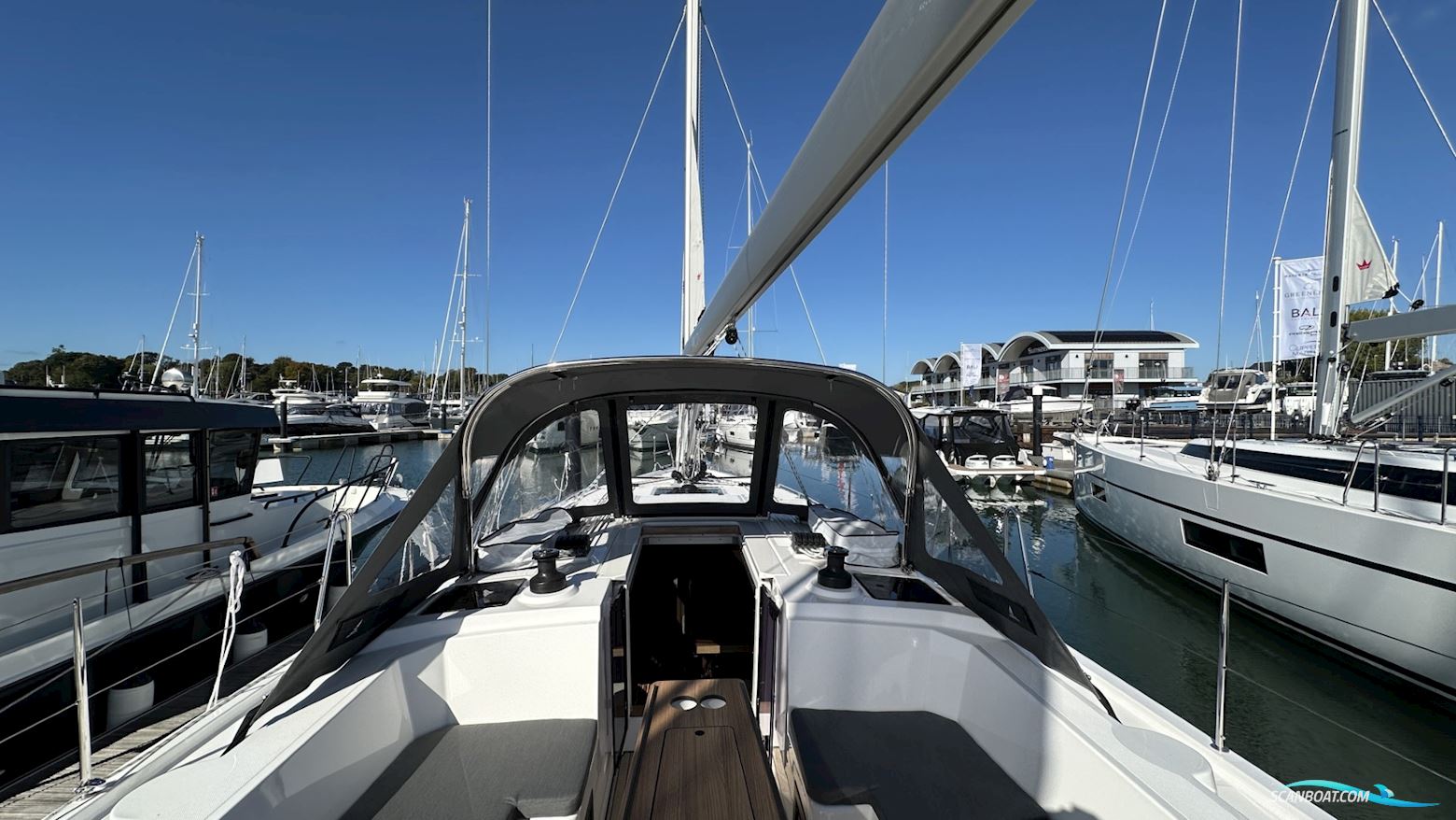 Bavaria C38