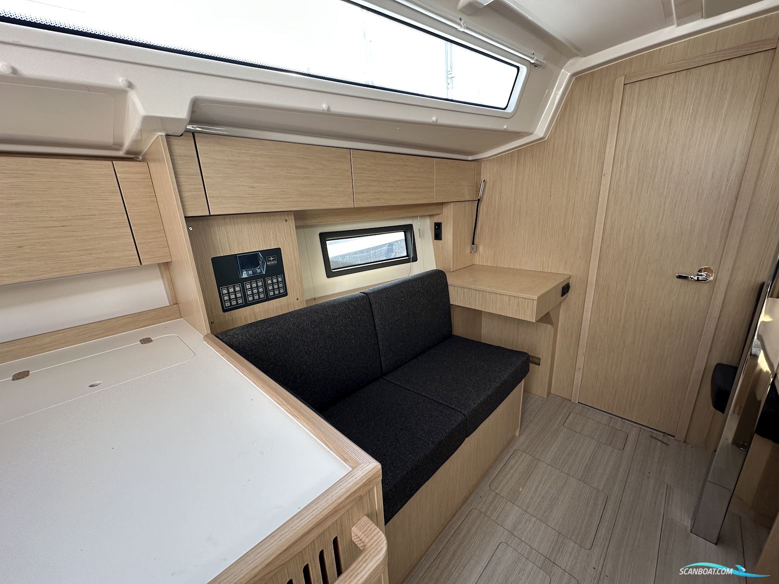 Bavaria C38