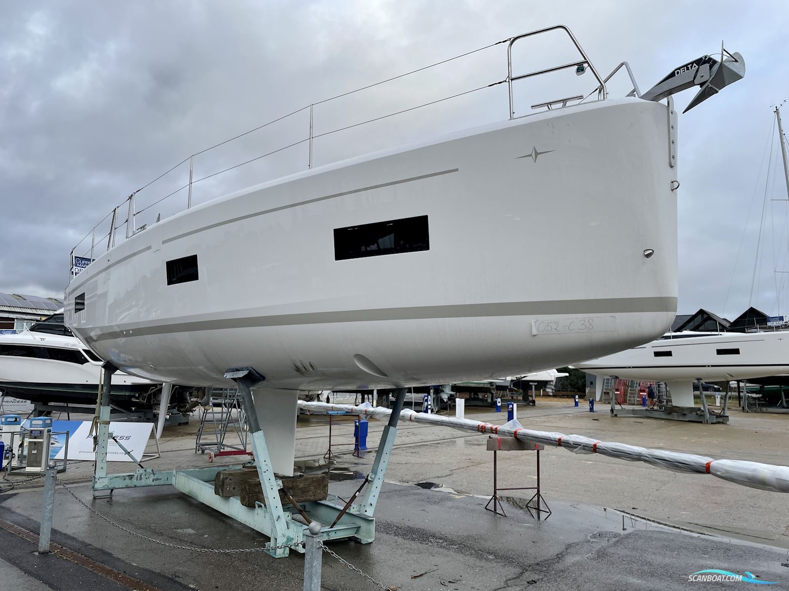 Bavaria C38