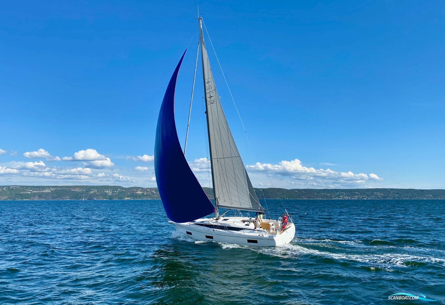 Bavaria C42