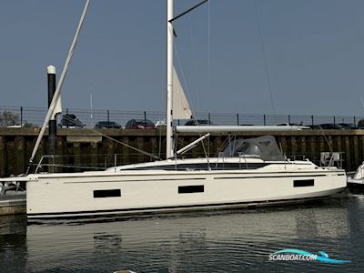 Bavaria C42 Zeilboten 2020, met Yanmar motor, United Kingdom