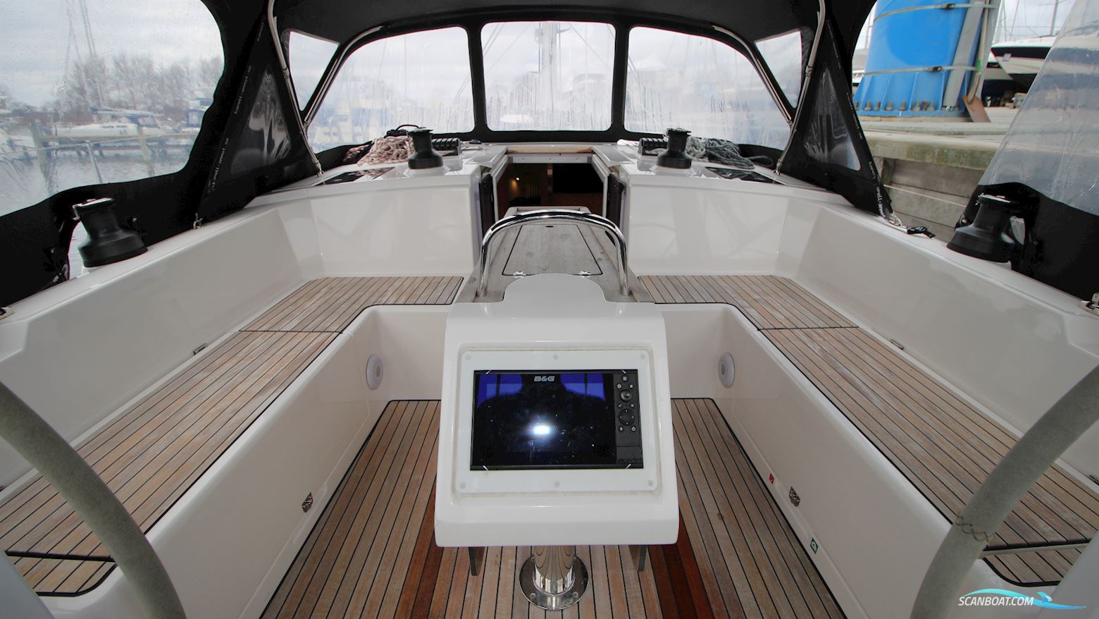 Bavaria C42
