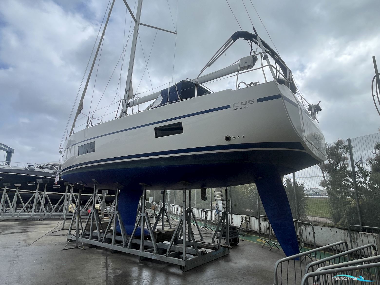 Bavaria C45 Holiday