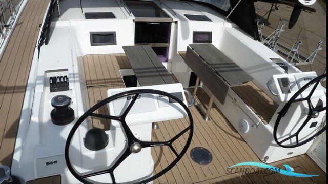 Bavaria C45 Style