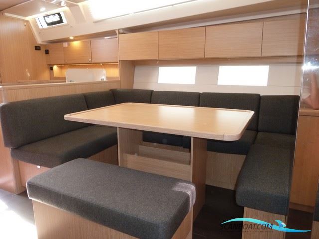 Bavaria C45 Style