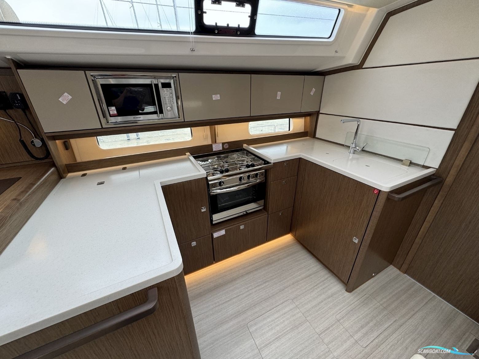 Bavaria C46